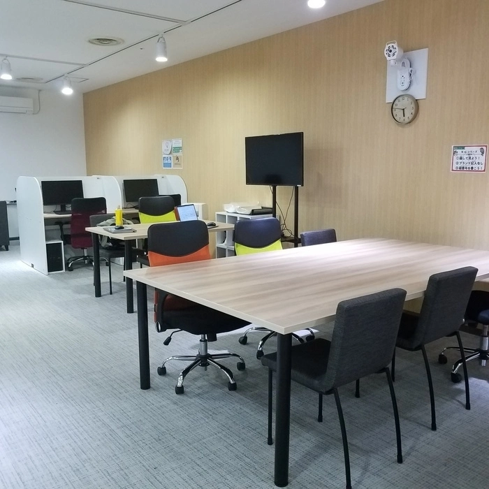 にじげん新金岡では、利用者さん一人ひとりの目標や体調に合わせて活動を行っています。