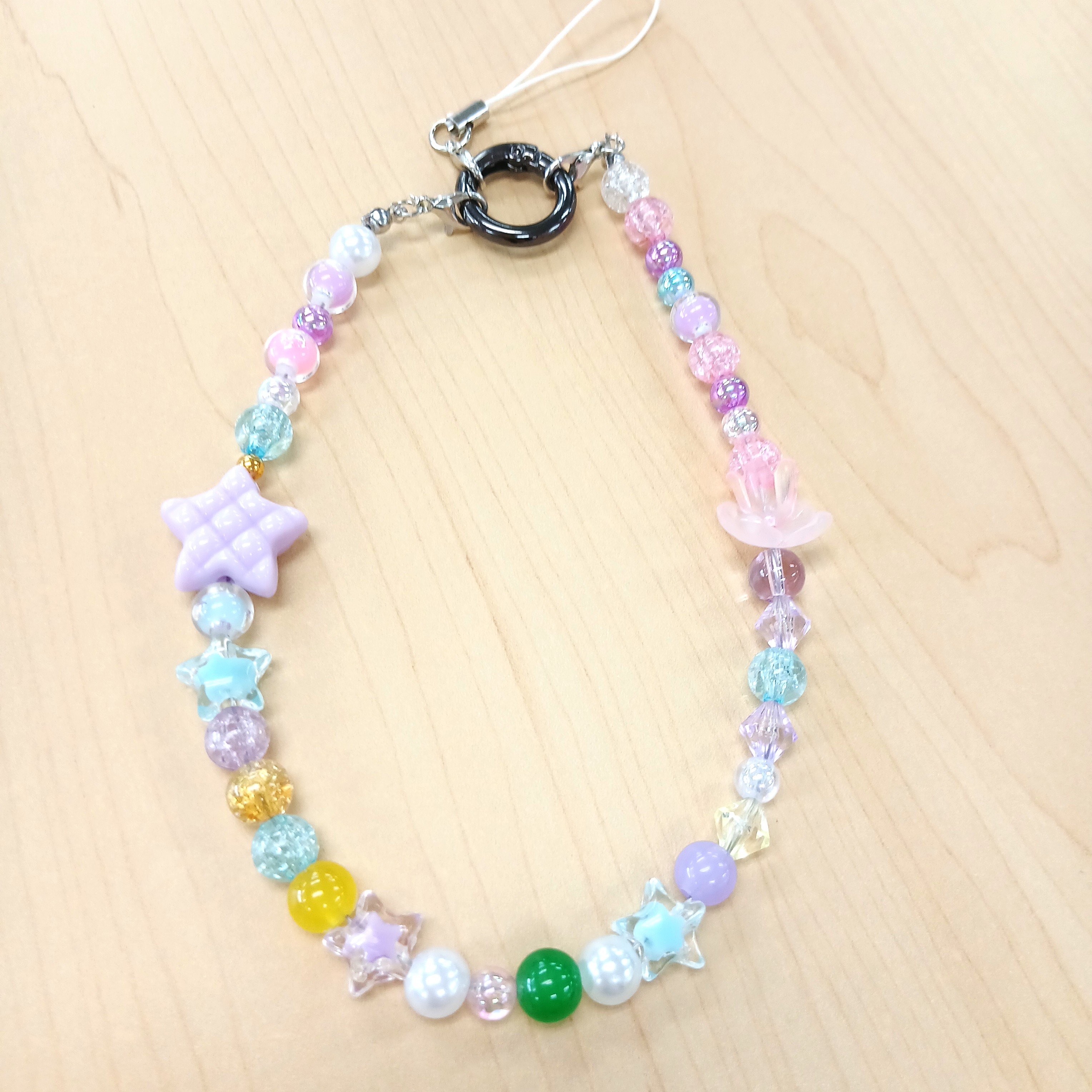 【イベントレポート】世界にひとつだけのスマホストラップ制作を開催しました！📱✨